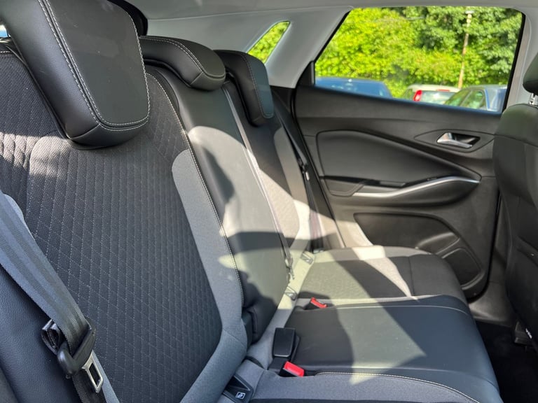 2022 Vauxhall Grandland 1.2 Turbo GS Line 5dr HATCHBACK PETROL Manual