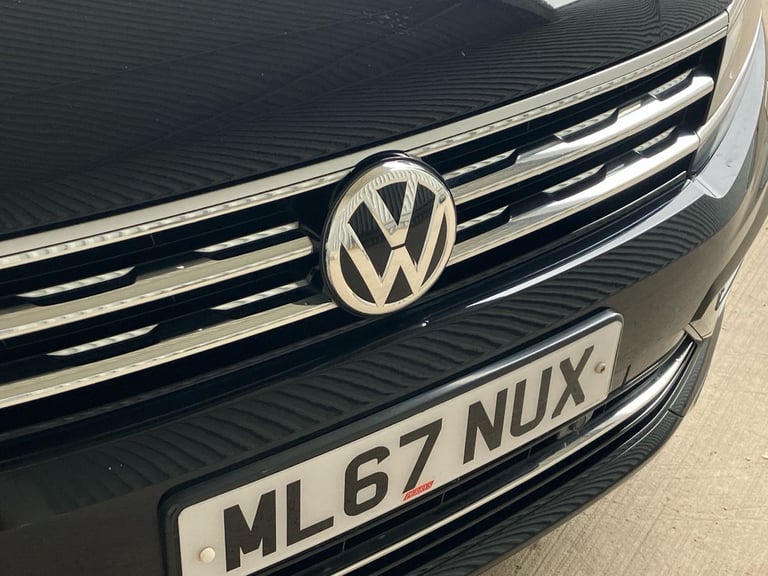 2017 Volkswagen Tiguan 2.0 TDi 150 4Motion R-Line 5dr SUV DIESEL Manual