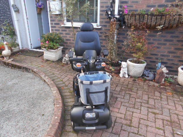 Compact 8mph mobility scooter