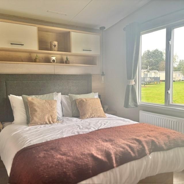 BRAND NEW STATIC CARAVAN FOR SALE AT BROADLAND SANDS HOLIDAY PARK 