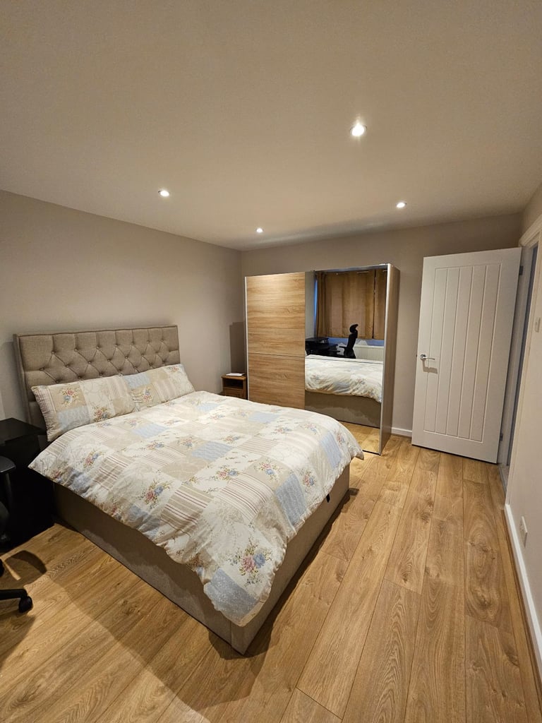 Spacious room to rent in Bexley