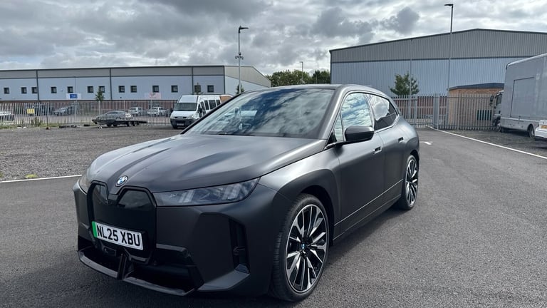 2025 BMW iX 300kW xDrive45 M Sport 101kWh 5dr Auto Electric Estate Estate Electric Automatic