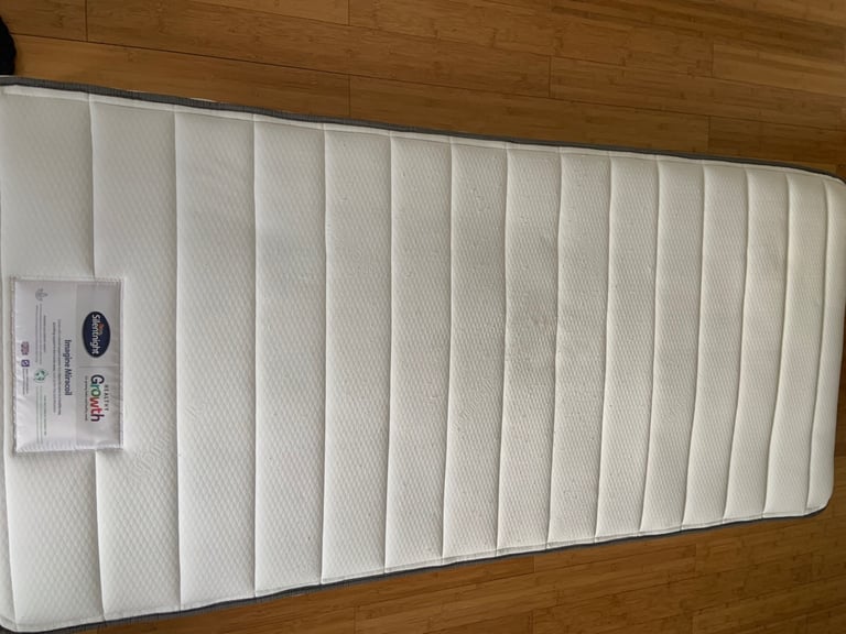 Silentnight Healthy Growth Single Mattress (RRP £178)