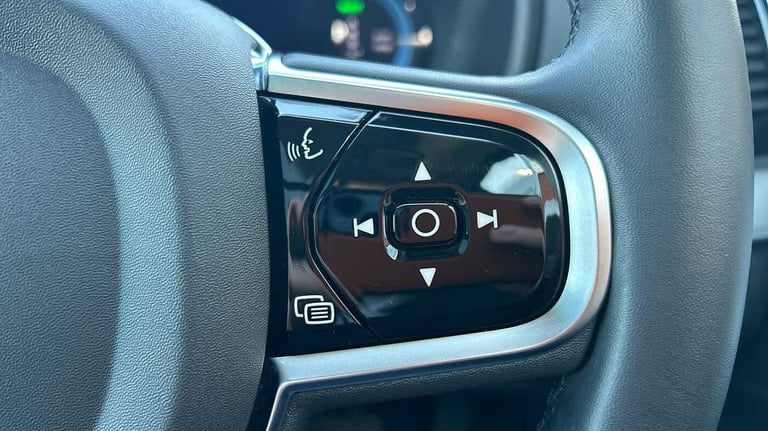 2024 Volvo XC90 2.0 T8 [455] RC PHEV Plus Dark 5dr AWD Geartronic ESTATE PETROL/ELECTRIC Automatic