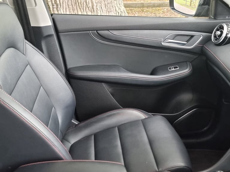 2020 MG MG HS 1.5 T-GDI PHEV Excite 5dr Auto ESTATE PETROL/ELECTRIC Automatic