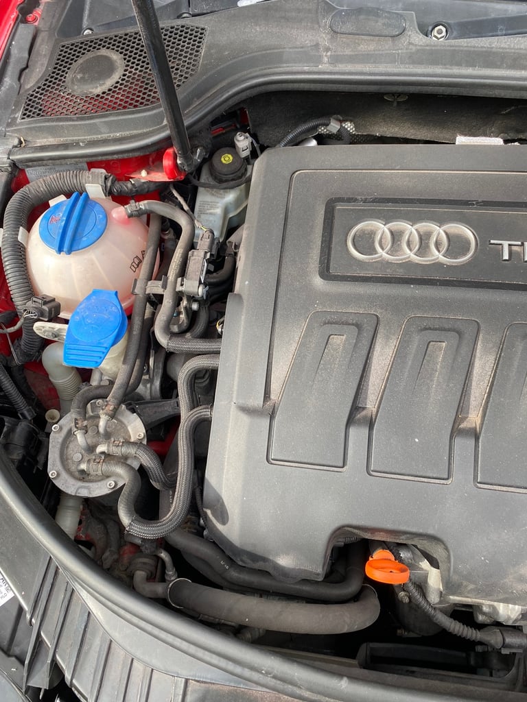 Audi, A3, Convertible, 2013, Manual, 1598 (cc), 2 doors