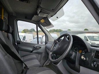 2013 ON 13 PLATE MERCEDES BENZ SPRINTER 516CDI 160BHP MWB TRW DIESEL CREW VAN 