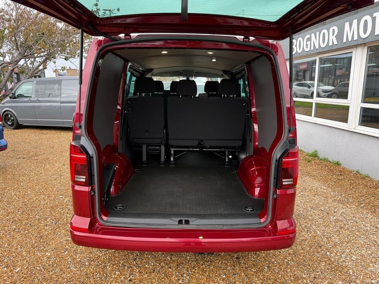 2022 Volkswagen Transporter 2.0 TDI 150 Highline Kombi Van 4MOTION WINDOW VAN DIESEL Manual