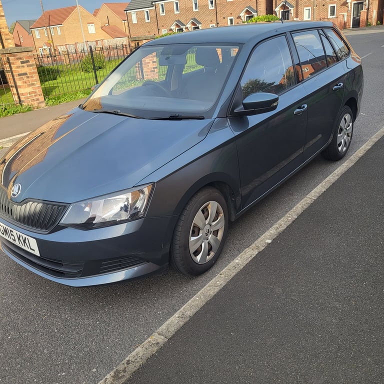 Skoda, FABIA, Estate, 2015, Manual, 1422 (cc), 5 doors