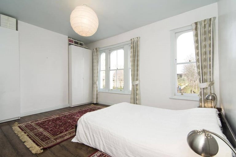 🏡 Spacious Double Room – Greenwich 🏡🗝
