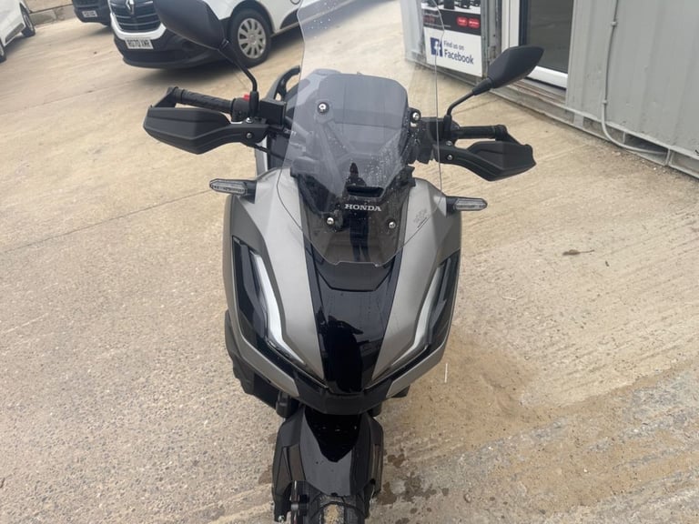 2025 Honda ADV 350 350 Scooter Petrol CVT V-Belt Euro 5 (29 ps) Scooter Petrol Automatic
