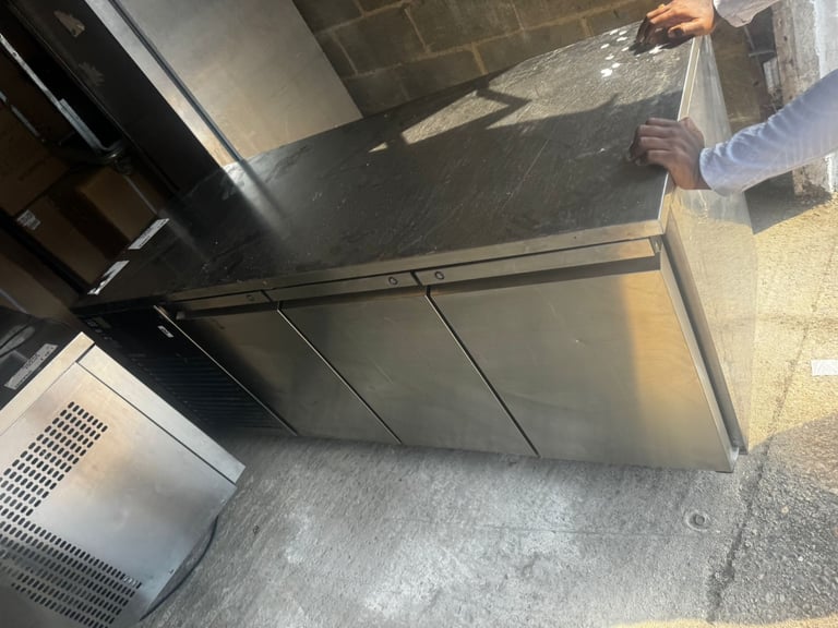 Commercial bench fridge counter fridge pizza fridge cafe shop restaurant 