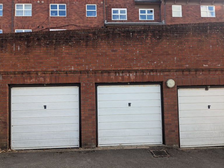 image for Single Garage to let central Brighton Ditchling Road close to The Level, secure, integral