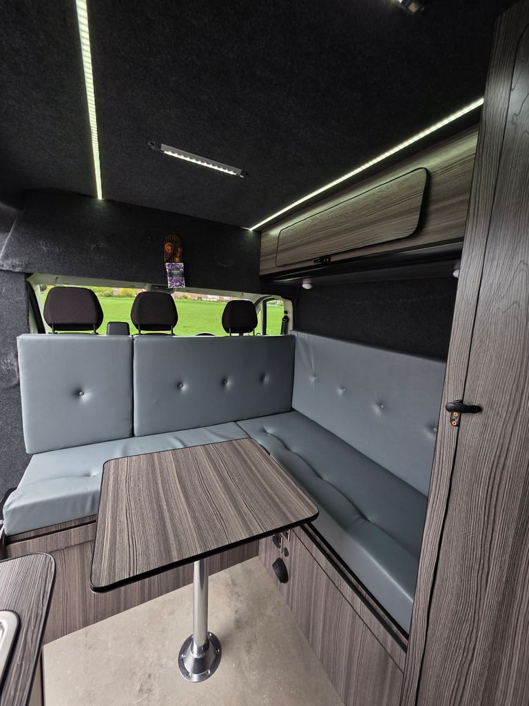 Peugeot Boxer Campervan L3H2
