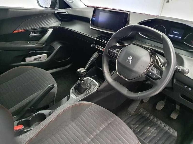  Peugeot 2008 1.2 PureTech Active Premium SUV 5dr Petrol Manual