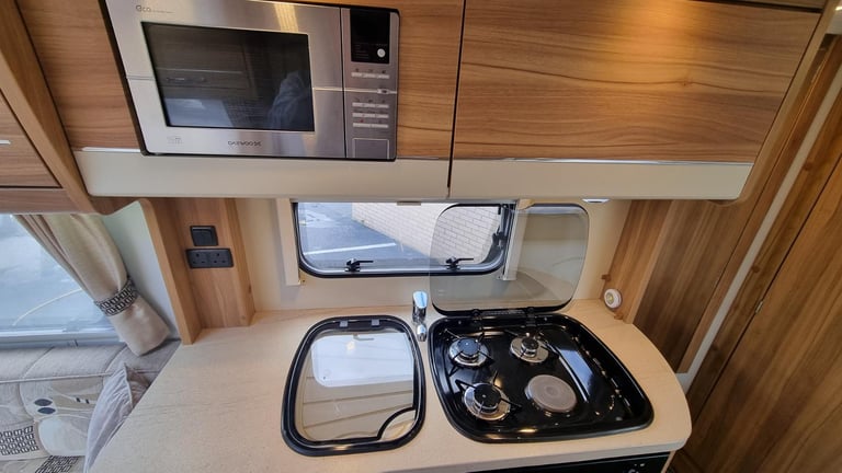 Elddis Majestic 155