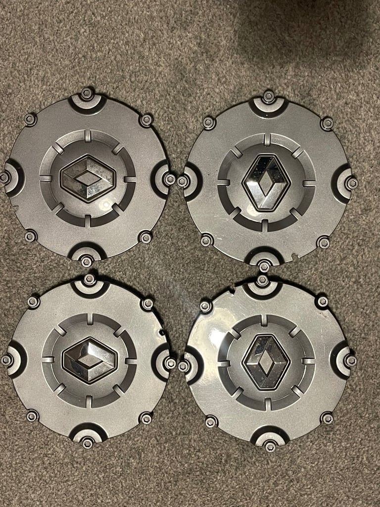 Renault Clio 172 /182 Cup / Megane R26 /225 wheel centecaps 