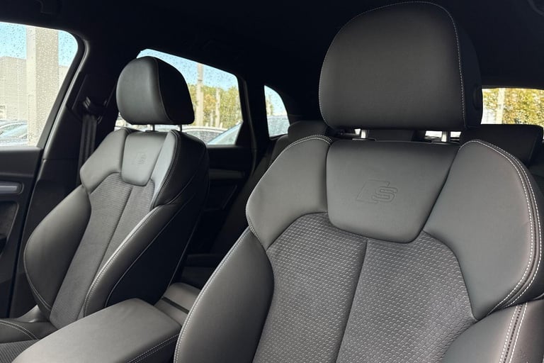  Audi Q5 2.0 TFSIe 50 S line SUV 5dr Petrol Plug-in Hybrid S Tronic quattro Euro 6 ( Petrol/Elect...