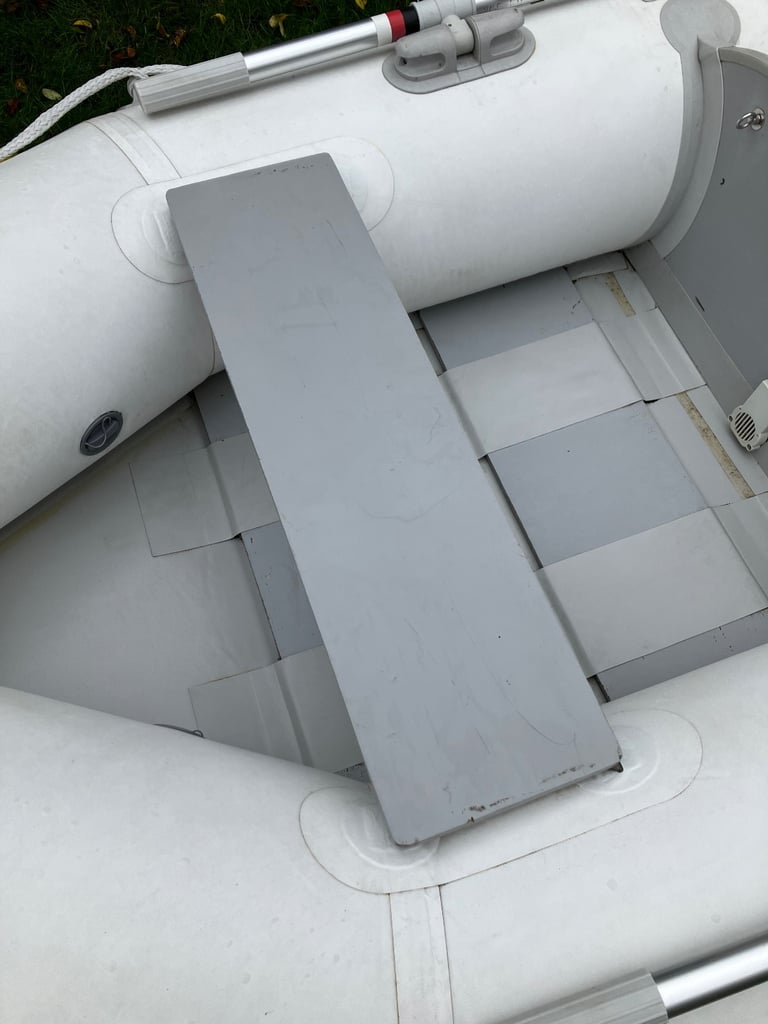 Crewsaver SL 180 inflatable boat