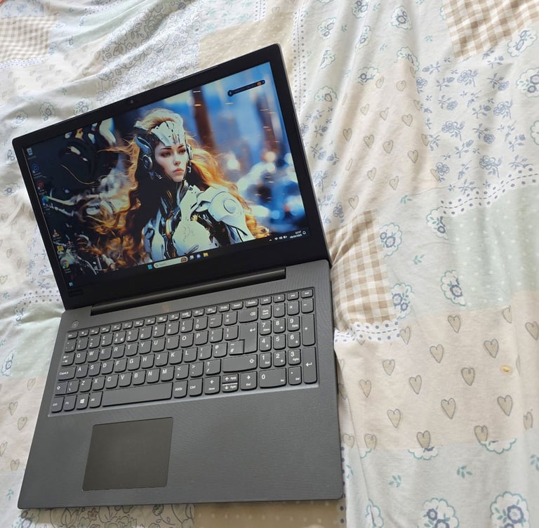 image for Lenovo - V130-15IKB Laptop, i5-7200 @2.71Ghz  , 8GB RAM ,128GB SSD, win 11, 15.6" 