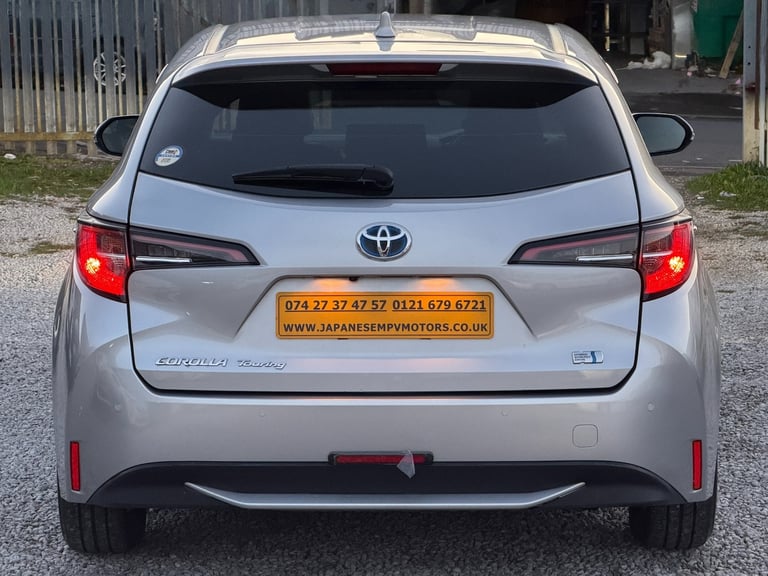 2022 Toyota Corolla TOURING ESTATE GX SILVER 1.8L PETROL HYBRID ELECTRIC AUTOMATIC 5 SEATER Estat...
