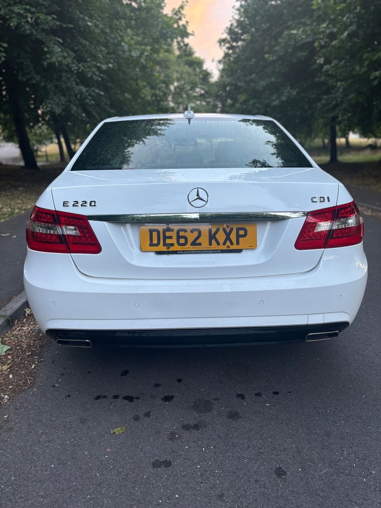 2012 62 Mercedes-Benz E220 Sport CDI,  2.1L Diesel. AUTOMATIC  LONG MOT!