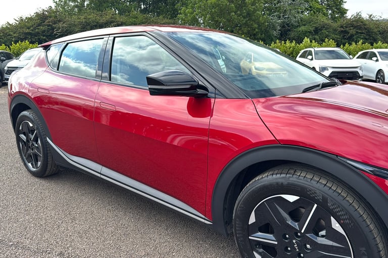  Kia EV6 63kWh Air SR Hatchback 5dr Electric Auto 169 bhp Electric