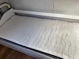 Single bed mattress