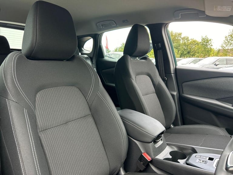 2025 Nissan Qashqai 1.3 DiG-T MH Acenta Premium 5dr HATCHBACK PETROL Manual