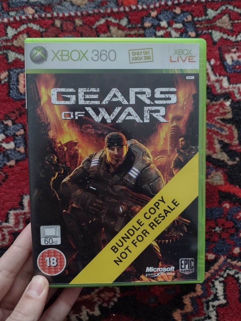 Gears of War bundle copy Xbox 360 game