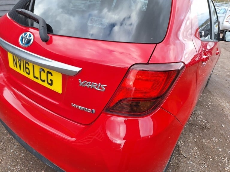 2016 Toyota Yaris 1.5 Hybrid Icon 5dr CVT HATCHBACK PETROL/ELECTRIC Automatic