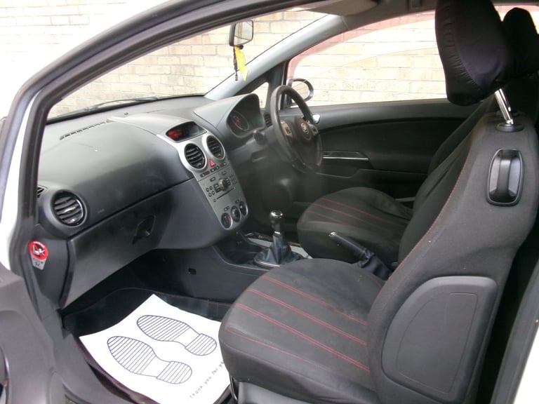 Vauxhall Corsa 1.4i 16v SRi 3dr (a/c) 2010 (10 reg) Manual, Petrol, cheap to run