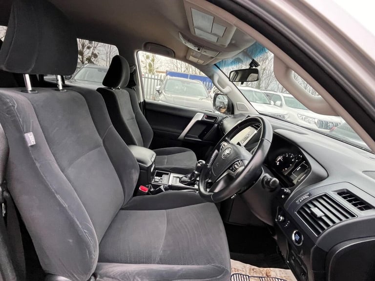 2022 Toyota Land Cruiser 2.8D Active Auto 4WD Euro 6 (s/s) 5dr (7 Seat) ESTATE Diesel Automatic