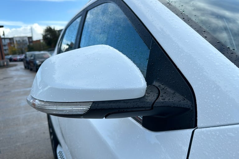  MG Gs 1.5 Tgi Exclusive Suv 5dr Petrol Manual Euro 6 s/s 160 Ps Petrol