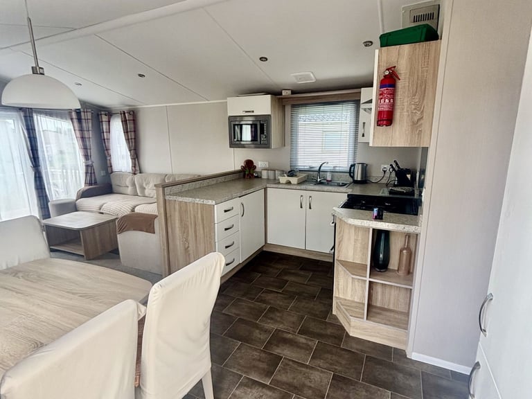 Price drop -3 bed static caravan at Butlins Minehead Resort - Somerset - Willerby Sierra 38' x 12' 