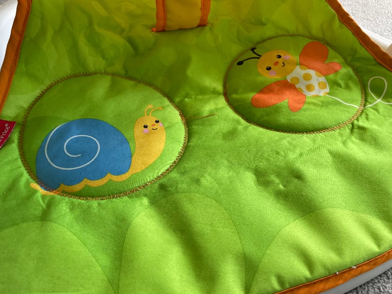 Fisher Price Sit Me Up Giraffe Seat