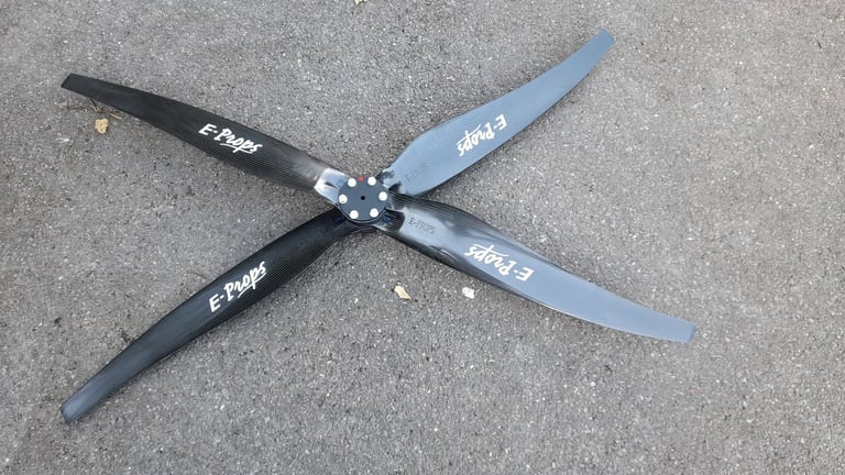 PAP Polini Thor 250 paramotor with spare E-Props