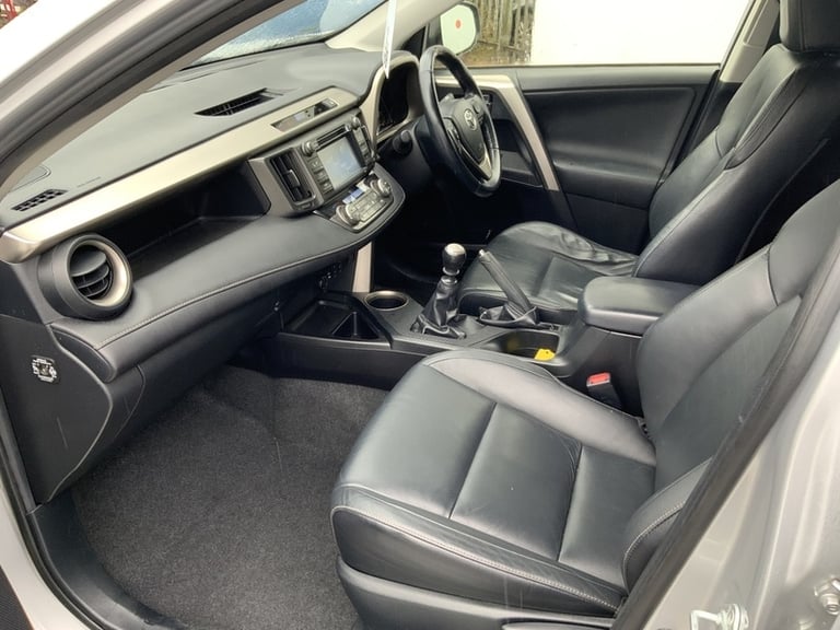 2014 Toyota RAV4 D-4D Invincible SUV Diesel Manual