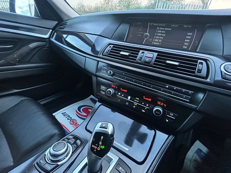 2011 60 BMW 5 SERIES 3.0 523I SE TOURING 5DR PETROL STEPTRONIC EURO 5 (204 PS)