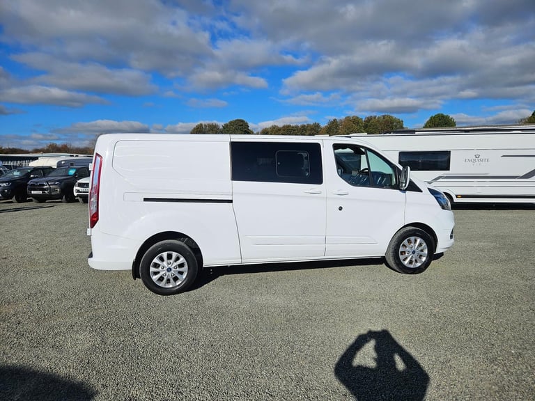 FORD TRANSIT CUSTOM 320 LIMITED 130 L2 CREWVAN, ULEZ FREE, WET BELT JUST DONE