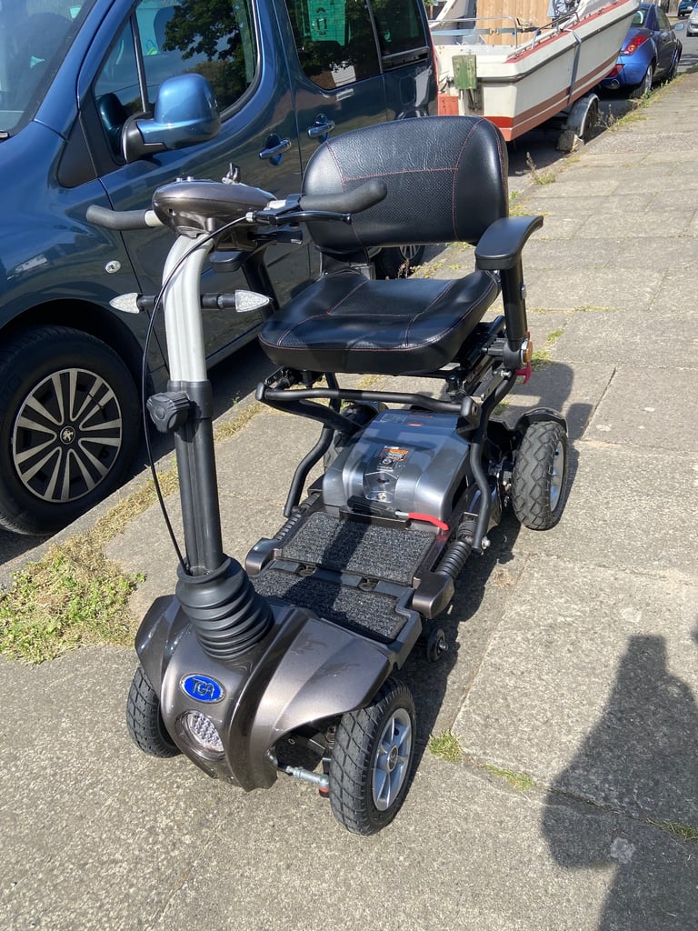 TGA folding mobility scooter 
