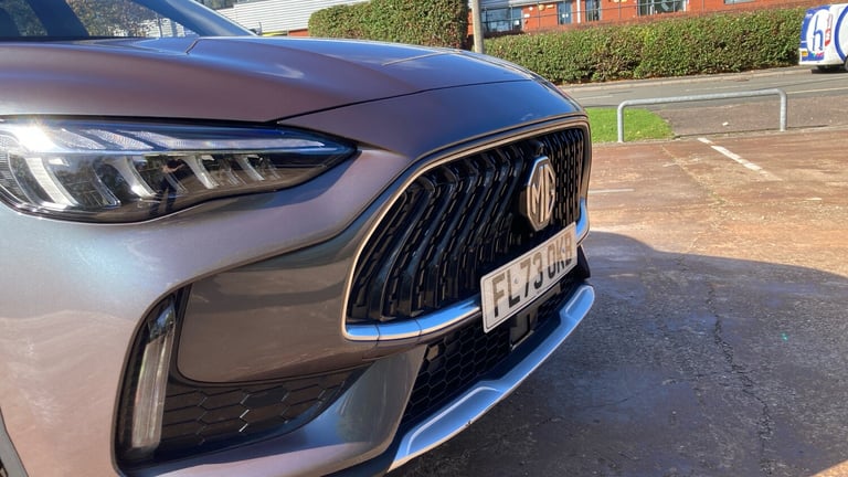 2023 MG MG HS 1.5 T-GDI Trophy 5dr DCT Petrol Hatchback Hatchback Petrol Automatic