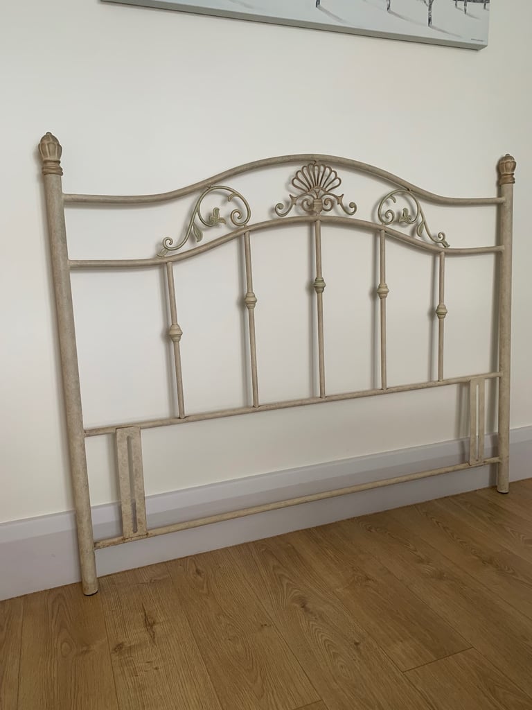 image for Headboard for bed 5ft