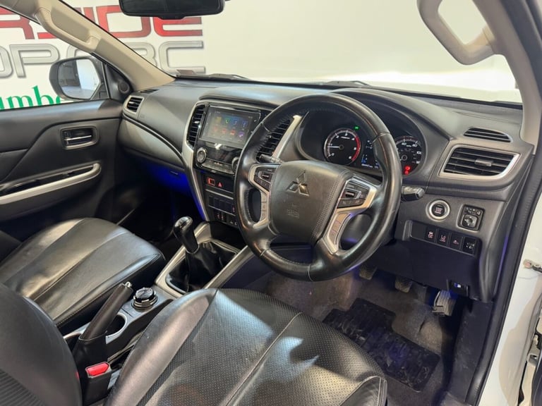 2021 Mitsubishi L200 2.2 DI-D DC Barbarian Pickup Double Cab 4dr Diesel Manual 4WD Euro 6 (s/s)  ...