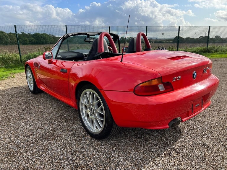BMW Z3 2.0 6 CYLINDER AUTO * ONLY 38000 MILES * IMPORTED ROADSTER CONVERTIBLE