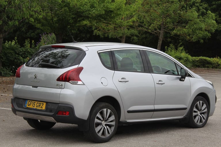 2015 Peugeot 3008 1.6 3008 Active e-HDi Semi-Auto 5dr SUV Diesel Automatic