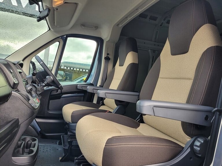2025 Maxus eDeliver 7 150kW H1 Van 77kWh [2 Seat] Auto PANEL VAN DIESEL Manual