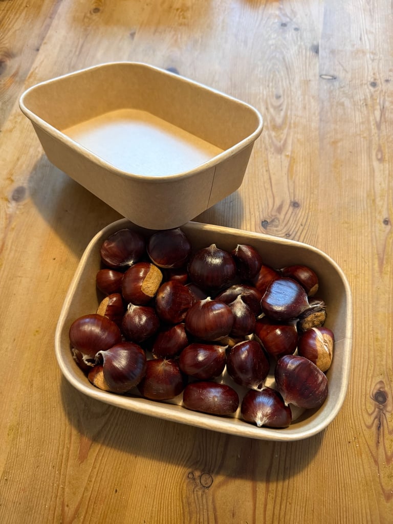 100% BRITISH RAW CHESTNUTS Naturally Ripen & Hand Picked 300g Ready to Cook