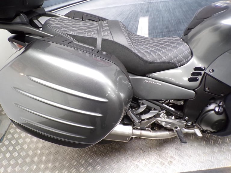 2017 KAWASAKI GTR1400 WITH ONLY 4496 MILES FROM NEW!