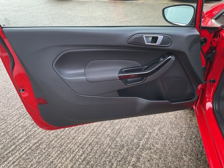 2014 Ford Fiesta 1.2 ZETEC 3DR Manual Hatchback Petrol Manual